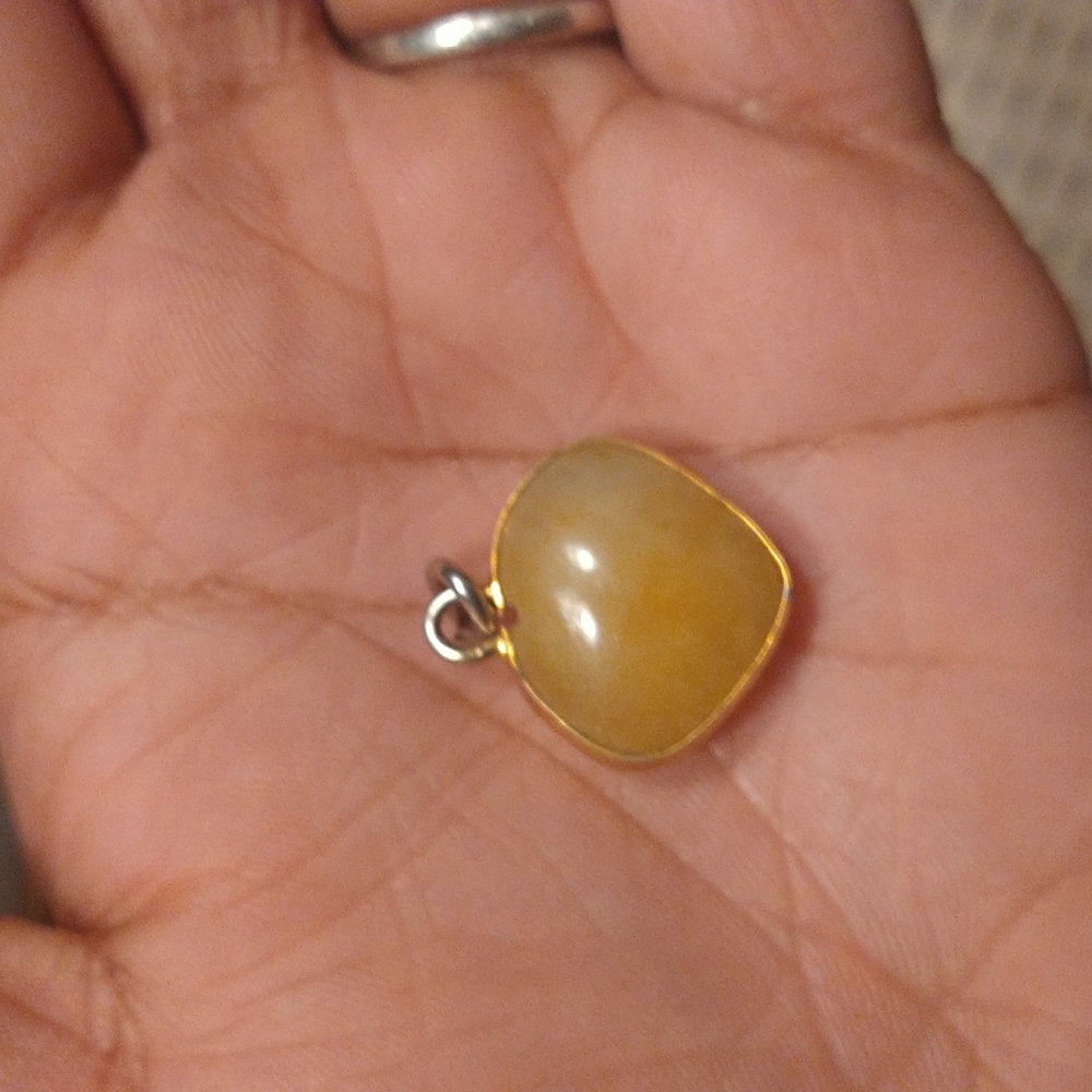 Jade pendant